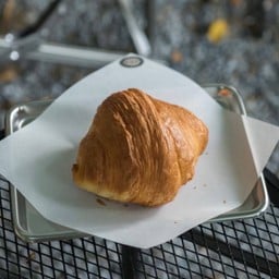 Croissant Plain