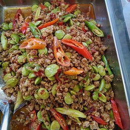 ผัดสะตอหมู