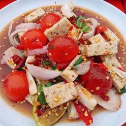 เหลาหมูยอไข่แดงเค็ม