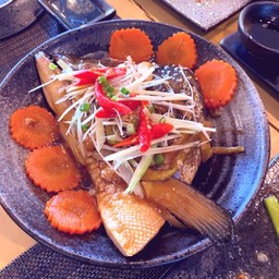 Salmon kabutoni