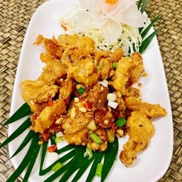 หมูสามชั้นคั่วพริกเกลือ