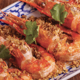 กุ้งแม่น้ำทอดกระเทียมพริกไทย4ตัว