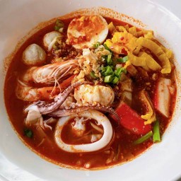 35 ก๋วยเตี๋ยวต้มยำ