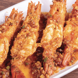 กุ้งแม่น้ำทอดซอสมันกุ้ง 8 ตัวโลแถมข้าวผัดปูก้อนกะทะเหล็ก