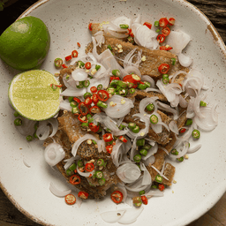 ยำปลาสลิด