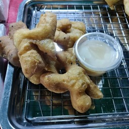 ปลาโก๋เล็กพร้อมนม1กระปุก