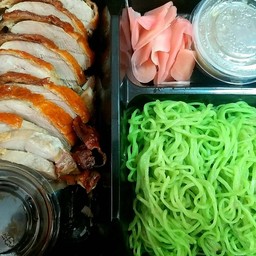 บะหมี่เป็ดย่าง size M