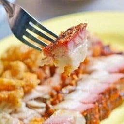 หมูกรอบขีดละ