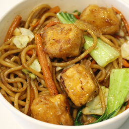 Chow Mein Tofu โฉวเมนเต้าหู้