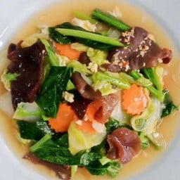 ผัดผักรวมน้ำมันหอย (กับข้าว)