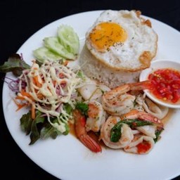 ข้าวกะเพราทะเล