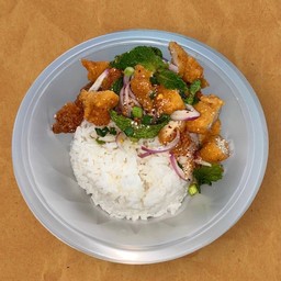 ข้าวยำไก่แซ่บ
