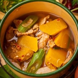 แกงอ่อมหมู