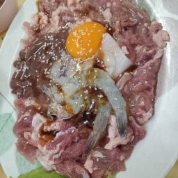 ลุงหนวด ส้มตำยกล้อ(เส้นทางสายปลาแดก) เมืองทองธานี