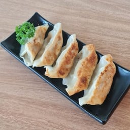 เกี๊ยวซ่า