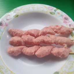 ลูกชิ้นหมูเด้ง