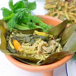 หมกหน่อไม้คอหมู