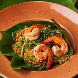 ผัดหมี่กระเฉดพริกกุ้ง