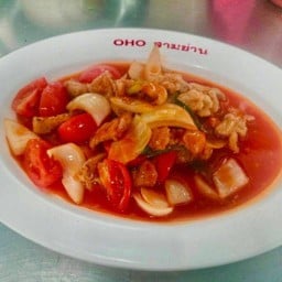 ผัดเปรี้ยวหวานมีแตงกวา (กับข้าว)