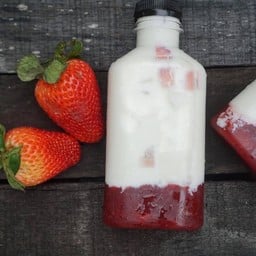 นมสดสตอเบอรรี่ นมละมุน หอมหวาน อร่อยชัวร์ 250ml