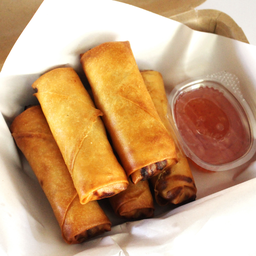 Veggie egg roll 5pcs ปอเปี๊ยะผักทอด