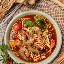 ยำกุ้งสดไข่แดงเค็ม