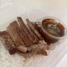 🍛ข้าวหมูย่างจิ้มแจ่ว