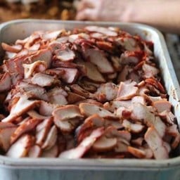 หมูแดงครึ่งกิโล