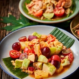 ตำผลไม้รวม (ตามฤดูกาล)