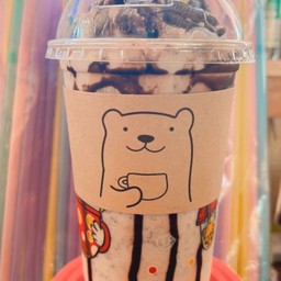 หมียิ้มหวาน ปั่นชา & อาตี้ข้าวมันไก่