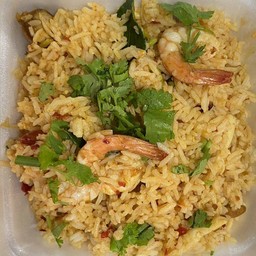 ข้าวผัดต้มยำกุ้ง