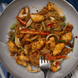 เส้นหมี่ผัดพริกเผาปู