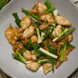 เนื้อปูผัดต้นหอม