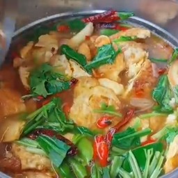 ต้มยำไข่เจียว