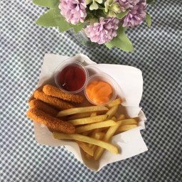 ของทานเล่น รวม 2 อย่าง