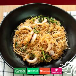 หมี่กระเฉด ปลาหมึก