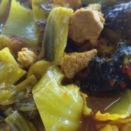 แกงส้มหมูสามชั้นผักกาดดอง