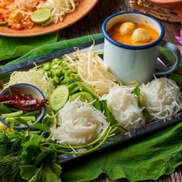ขนมจีนน้ำยาไทย