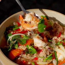 ยำเส้นเเก้วกุ้ง