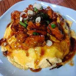 ข้าวไข่ข้นไก่ซอสโกกูจัง