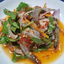 ยำกุ้งสด