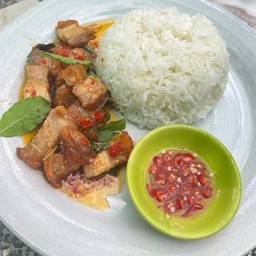 ข้าวกะเพราหมูกรอบ