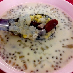 น้ำเต้าหู้ทรงเครื่อง