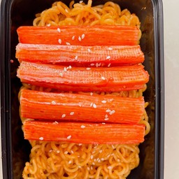 มาม่าเกาหลีผัดชีสปูอัด