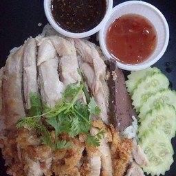 ข้าวมันไก่ผสม พิเศษ