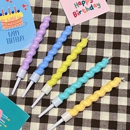 เทียนวันเกิด1แท่ง (คละสี)