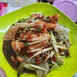 ตำกุ้งสด ไม่มีแซวมอน