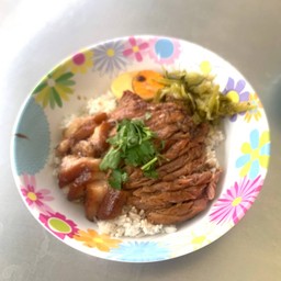 ข้าวขาหมูพิเศษ3กล่องลดพิเศษ