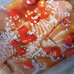 แซลมอนดองซีอิ้ว