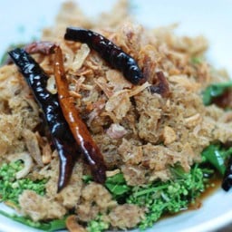 ยำสะเดาปลาดุกฟู